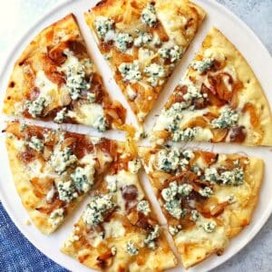 sliced caramelized onion fig and blue cheese flatbread.
