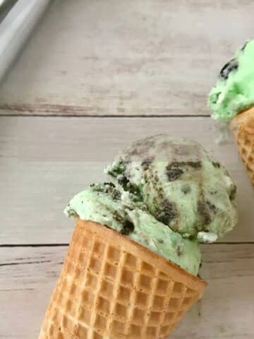 double mint oreo ice cream in a cone.