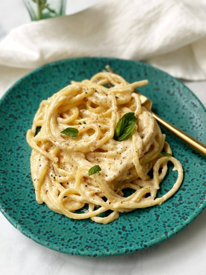 3-ingredient-alfredo-sauce-with-evaporated-milk-my-casual-pantry