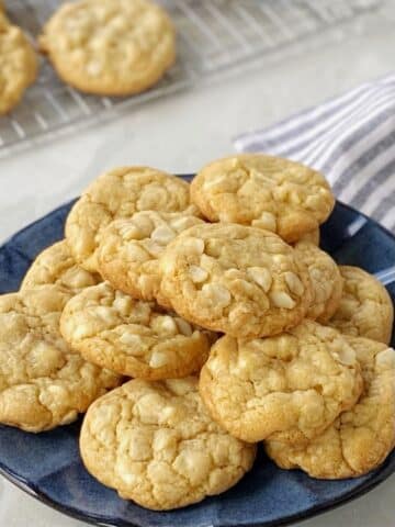 White Chocolate Macadamia Nut Cookies - My Casual Pantry