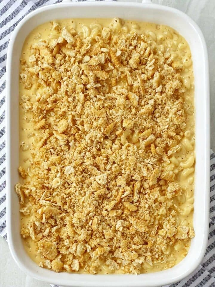 topping mac and cheese with Ritz crackers.