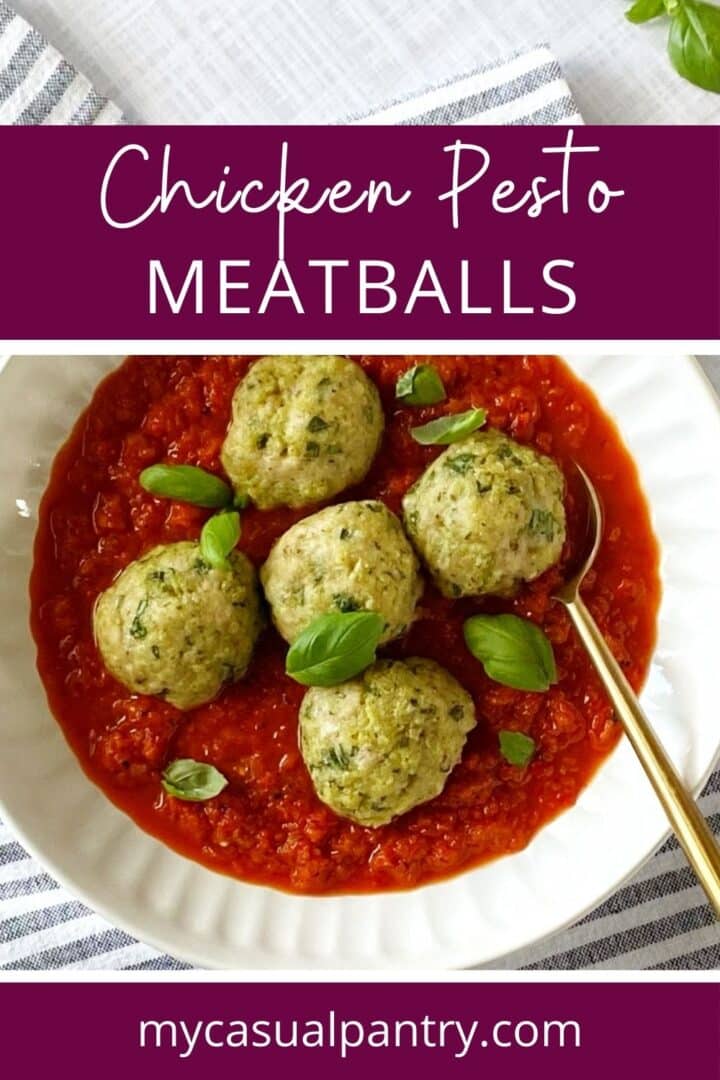 A bowl of meatballs with sauce.